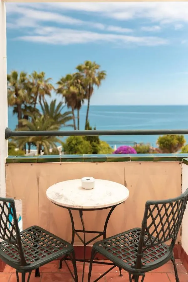 Hotel Carabeo Nerja